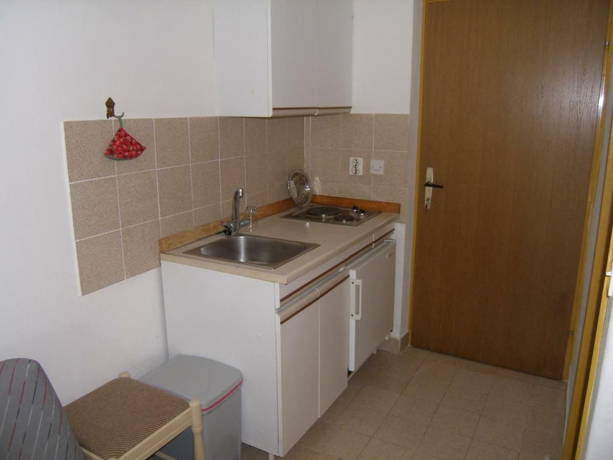 Nice And Cozy Apartment Ferry In Medulin Extérieur photo