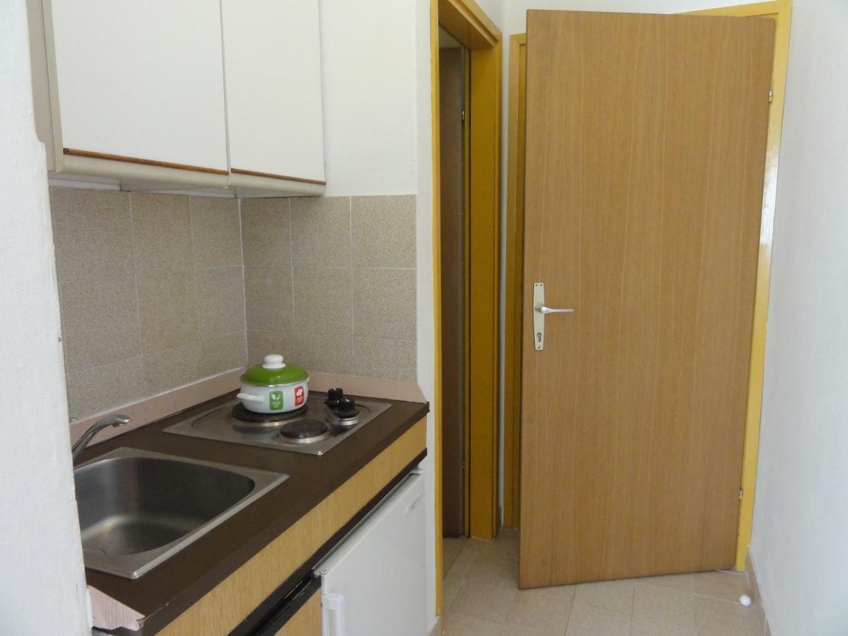 Nice And Cozy Apartment Ferry In Medulin Extérieur photo